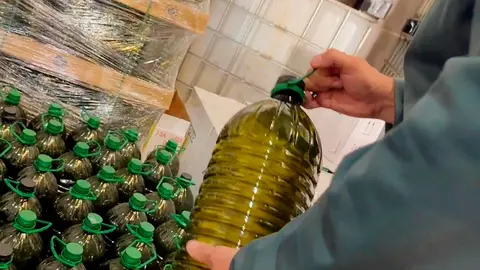 garrafas de aceite