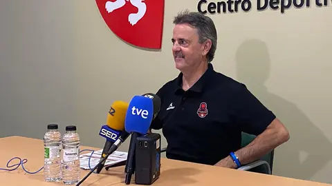 Fisac busca su segunda victoria liguera, este domingo, ante el Baskonia.
