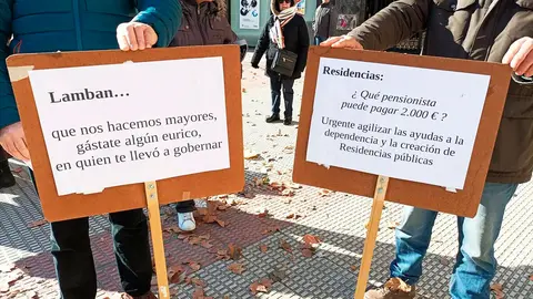 Asociaciones vecinales se manifestar&aacute;n en el Actur para exigir la construcci&oacute;n de una residencia de mayores p&uacute;blica y para denunciar los precios elevados de las residencias privadas del barrio.