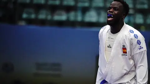 El torneo se est&aacute; disputando desde el martes y tras este combate el luchador dice adi&oacute;s a las medallas. Fotograf&iacute;a: Babacar Seck Twitter.