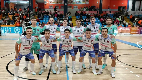El equipo cay&oacute; por 2-0. Fotograf&iacute;a: Wanapix Zaragoza.