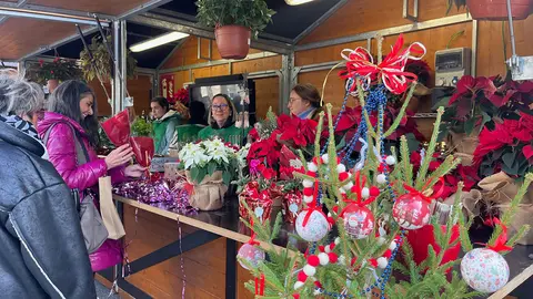 Arranca el XIII Rastrillo Navide&ntilde;o solidario de Atades en Plaza Arag&oacute;n