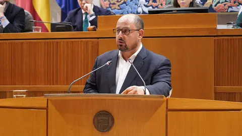 Izquierdo ha valorado la actualidad judicial y pol&iacute;tica del partido. Foto: Cortes de Arag&oacute;n