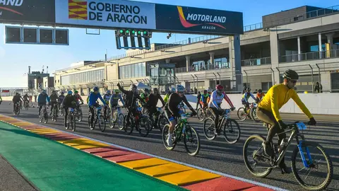  El 20 y 21 de enero el circuito aragon&eacute;s abre puertas a su tradicional carrera solidaria. Fotograf&iacute;a: MotorLand Arag&oacute;n.