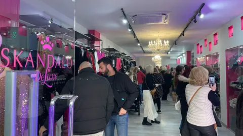 Skandalo Deluxe ha abierto un nuevo local en Doctor Cerrada, 23, de Zaragoza. As&iacute;, se convierte en la primera tienda instagrameable en Arag&oacute;n