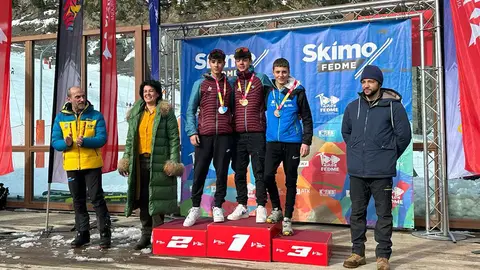 Los esquiadores aragoneses han conseguido catorce medallas entre las pruebas tercera y cuarta de la Copa de Espa&ntilde;a de Esqu&iacute; de Monta&ntilde;a, que ha disputado el pasado fin de semana sus &uacute;ltimas jornadas en la estaci&oacute;n de esqu&iacute; de Pal Arinsal (Andorra)