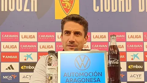 Julio Vel&aacute;zquez en la sala de prensa de la Ciudad Deportiva