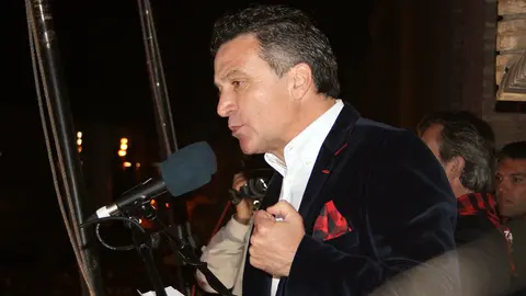 2011