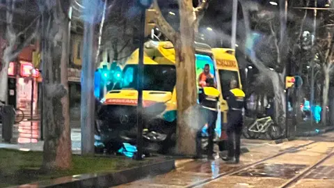 choque-ambulancia-taxi-zaragoza-fernando-el-cat&oacute;lico-heridos