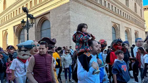 cincomarzada-3