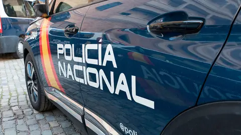 Un coche de la polic&iacute;a nacional, en una imagen de archivo.