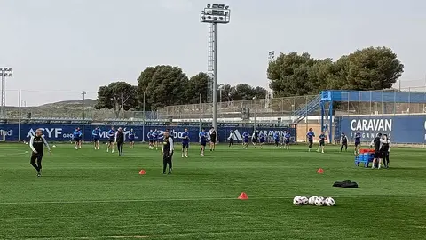 El Real Zaragoza espera poder recuperar a los jugadores antes del domingo