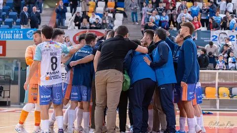 El Wanapix Zaragoza puede sellar su ascenso este s&aacute;bado. Foto: Alejandro Meavilla.