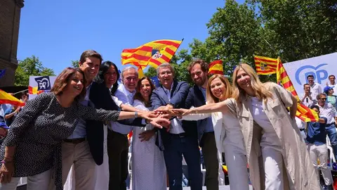De izquierda a derecha: Buj, Celma, Orduna, Azc&oacute;n, Chueca, Feij&oacute;o, Gim&eacute;nez Larraz, Al&oacute;s y Vaquero. Foto: PP