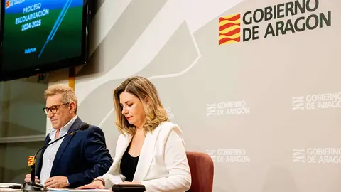 Luis Mallada y Claudia P&eacute;rez durante la rueda de prensa. Foto: DGA