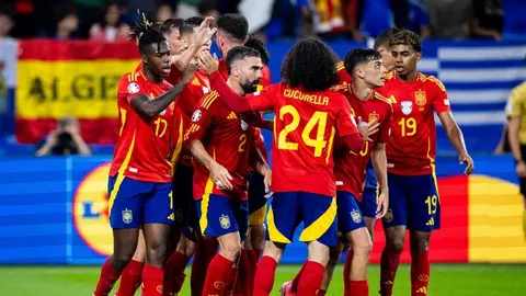 Espa&ntilde;a vence y ya est&aacute; en octavos. Foto: SEF&uacute;tbol.