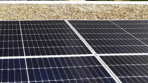 Se van a impartir&nbsp;cursos de montaje de instalaciones fotovoltaicas