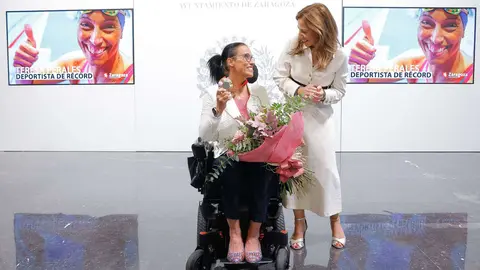 Teresa Perales, homenajeada en el Ayuntamiento de Zaragoza