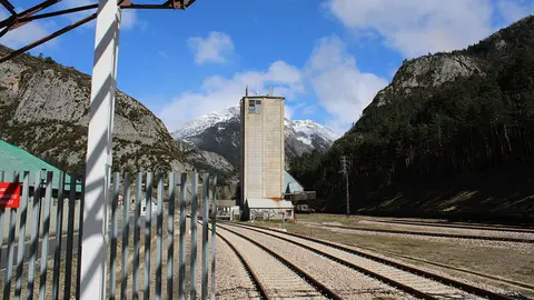 Final de la v&iacute;a de la estaci&oacute;n de Canfranc