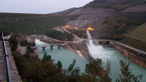 La CHE est&aacute; trabajando para culminar las obras en los embalses aunque el recrecimiento de Yesa se ha retrasado por "complejidades t&eacute;cnicas"