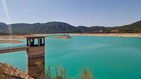 Imagen de archivo del embalse de Calanda. Foto: CHE