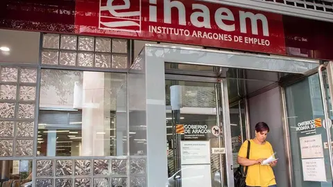 Las personas deber&aacute;n estar inscritas como demandantes de empleo en el SEPE y los fijos discontinuos ser&aacute;n considerados como trabajadores desempleados