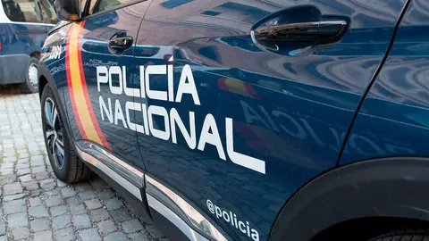 Los agentes detuvieron a tres personas mientras aprovechaban la alta afluencia de p&uacute;blico para sustraer dispositivos m&oacute;viles