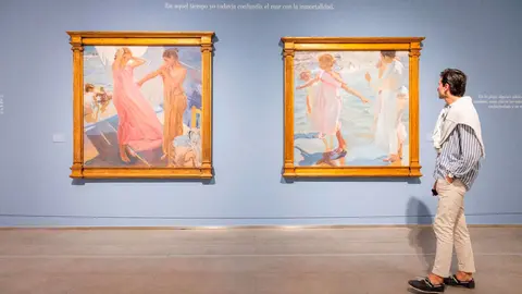 En-el-mar-de-Sorolla-con-Manuel-Vicent.-Museo-Goya