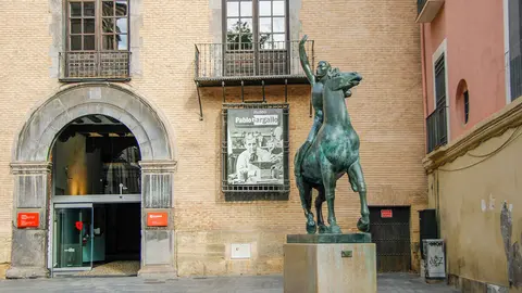 Exterior del Pablo Gargallo. Foto: Pilar &Aacute;lvarez