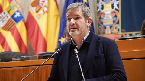 Intervenci&oacute;n de Urquizu en el parlamento. Foto: Cortes de Arag&oacute;n