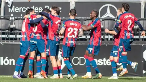 El gol de Loureiro nada m&aacute;s empezar fue definitivo. Foto: La Liga.