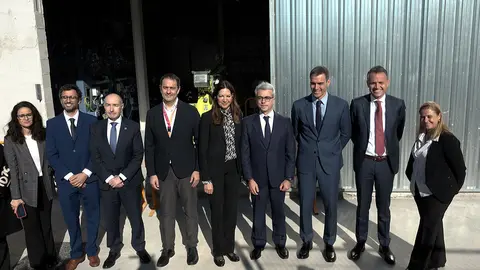 Responsables de la empresa con Pedro S&aacute;nchez
