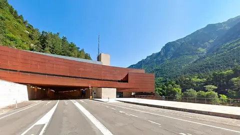 t&uacute;nel-somport-accidente-cortado