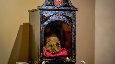 Craneo-Capilla- (En el cuarto ladillo) (Atribuir a Ayuntamiento-de-Sabi&ntilde;an)