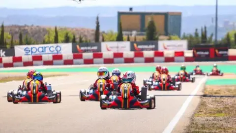 Durante este fin de semana los pilotos ruedan en el Karting Internacional. Foto: MotorLand Arag&oacute;n.