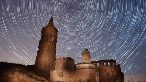fotograf&iacute;a-circumpolar-Pueblo-Viejo-Belchite
