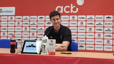 San Miguel ha comparecido antes de poner rumbo a Badalona.
