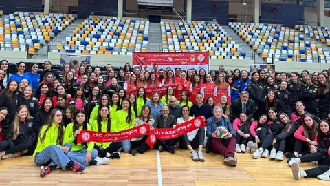 Presentaci&oacute;n del Campeonato de Espa&ntilde;a Cadete Femenino de Voleibol. Foto: DGA.