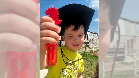 Con tan solo cuatro a&ntilde;os, el peque&ntilde;o convive con dos enfermedades ultrarraras