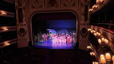 Fin de curso de LaYouth Dance Project