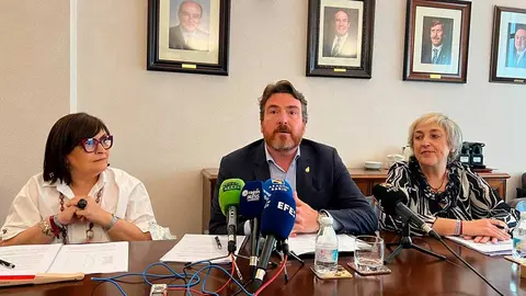 El decano del ReICAZ, Alfredo S&aacute;nchez-Rubio, este viernes en la rueda de prensa para informar sobre los datos de Justicia Gratuita de 2024.