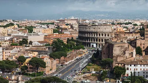 Una gu&iacute;a tur&iacute;stica ha muerto en el Coliseo de Roma por un golpe de calor. Foto: Archivo
