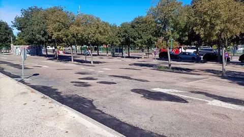 parking-macanaz-asfalto-parches-obras-ayuntamiento-zaragoza