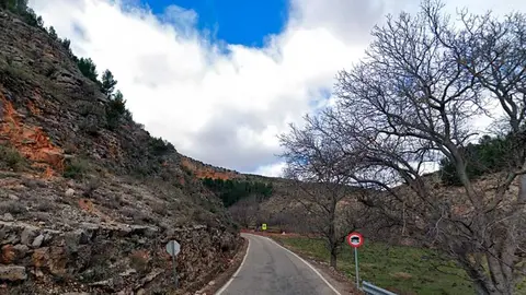 calmarza-diputacion-zaragoza-pajares-obras-corte-carretera
