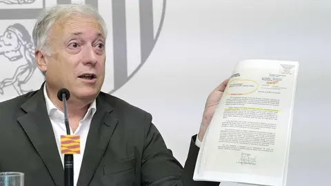 El consejero Octavio L&oacute;pez, este jueves, en rueda de prensa. Foto: DGA/ Fabi&aacute;n Sim&oacute;n