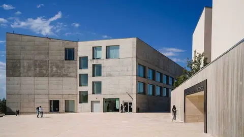 Este nuevo grado presencial se enmarca en la rama del conocimiento de las Ciencias Sociales y Jur&iacute;dica. Foto: Universidad San Jorge