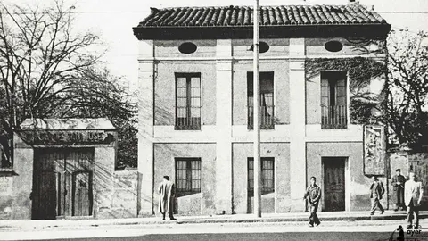 Fotograf&iacute;a in&eacute;dita de la segunda Quinta de San Jos&eacute; ubicada en el camino de San Jos&eacute; n&ordm; 2. A&ntilde;os 40. Colecci&oacute;n familia Cambra para Anteayer Fotogr&aacute;fico Zaragozano
