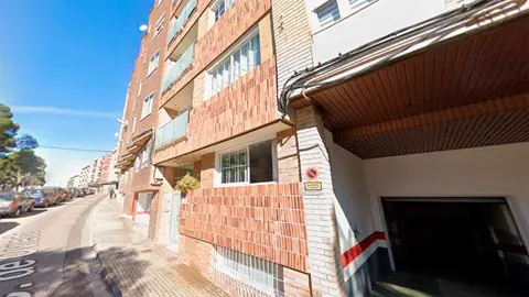 El incendio se ha declarado durante la madrugada de este mi&eacute;rcoles en la calle Oviedo 35 de Zaragoza, en Torrero.