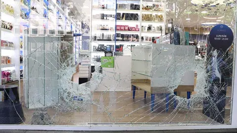 La Polic&iacute;a Nacional ha detenido al autor del espectacular robo en Paco Perfumer&iacute;as, un conocido comercio del paseo Sagasta de Zaragoza. Foto: Pilar &Aacute;lvarez