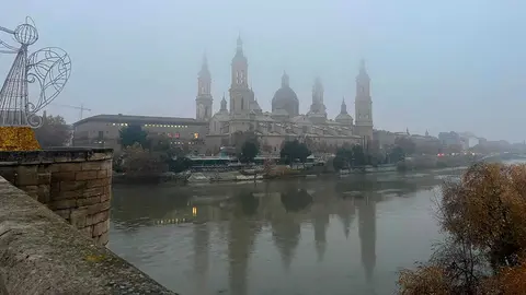 pilar-niebla
